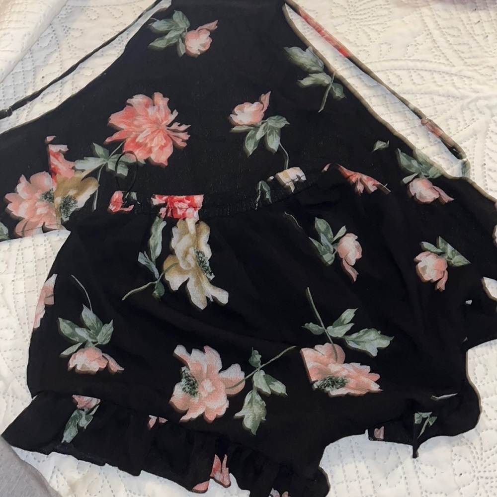 Floral crop and shorts set